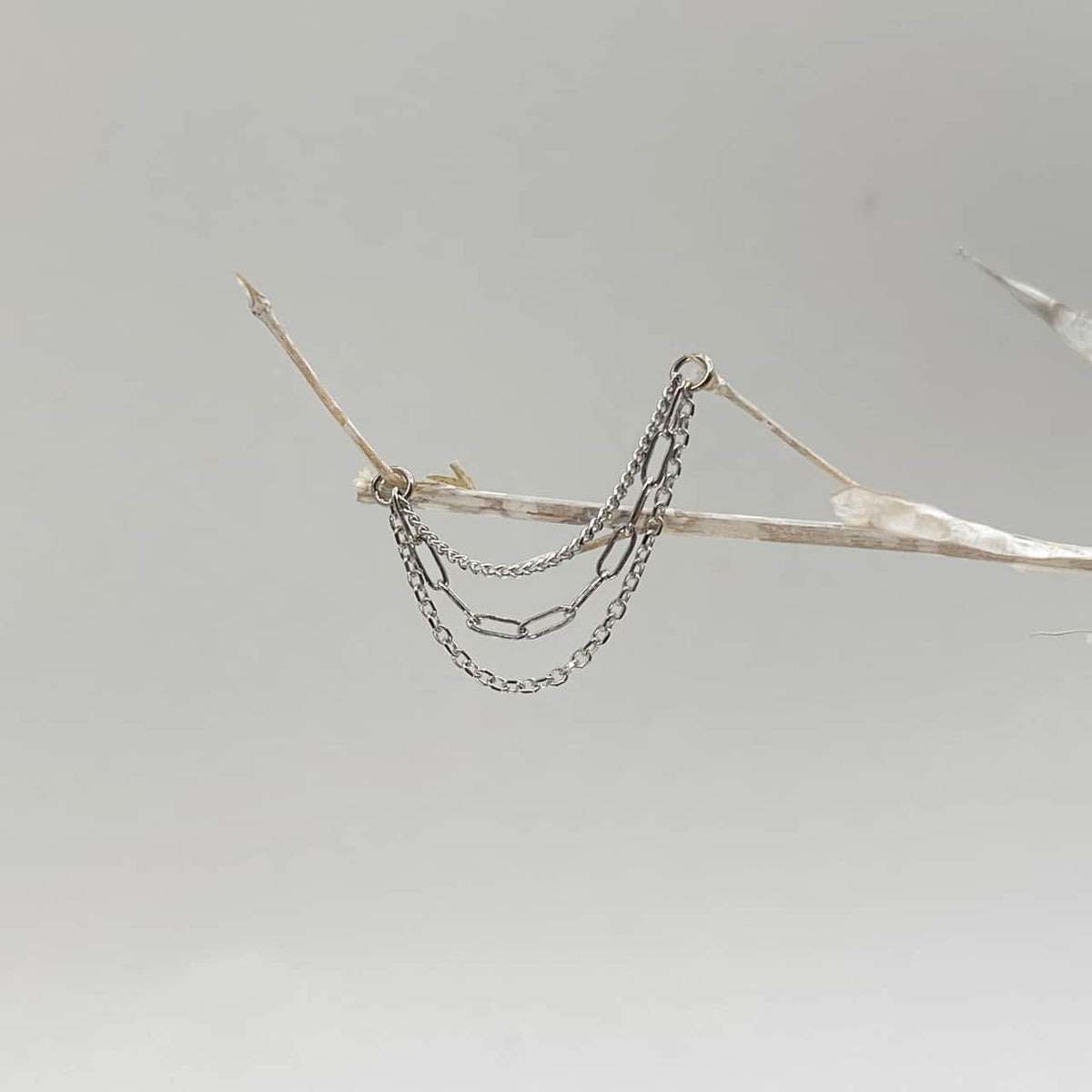 The Doe – Dreifachkette – 18k Weißgold